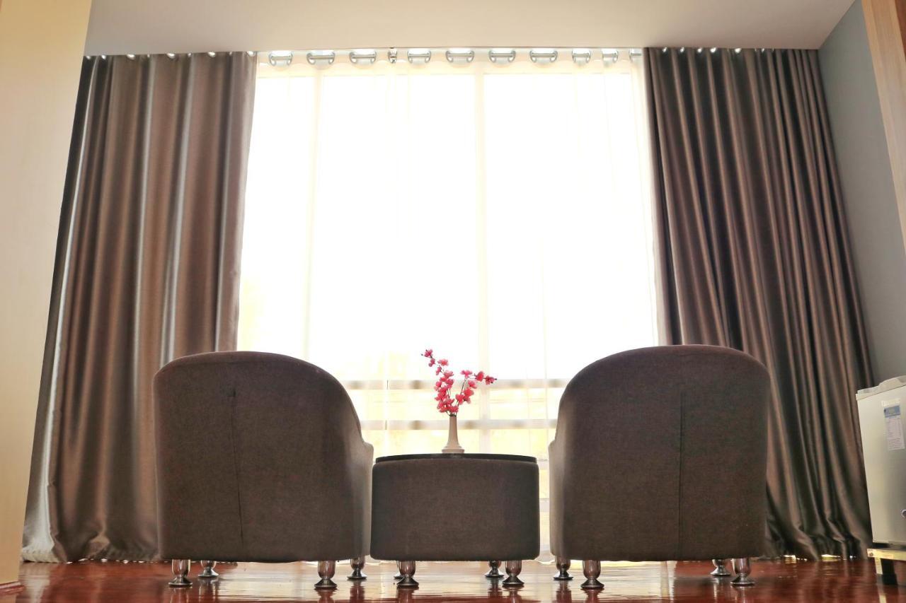 Hotel Htein Thar Taunggyi Ngoại thất bức ảnh